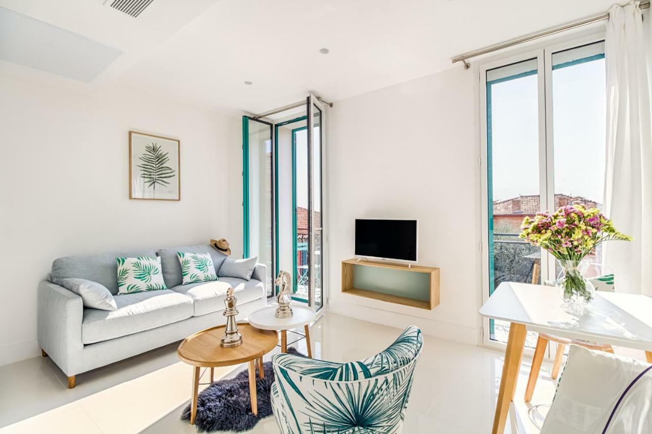 Appartamento New ! Sea View Design + Balcony 203 Villefranche-sur-Mer Esterno foto